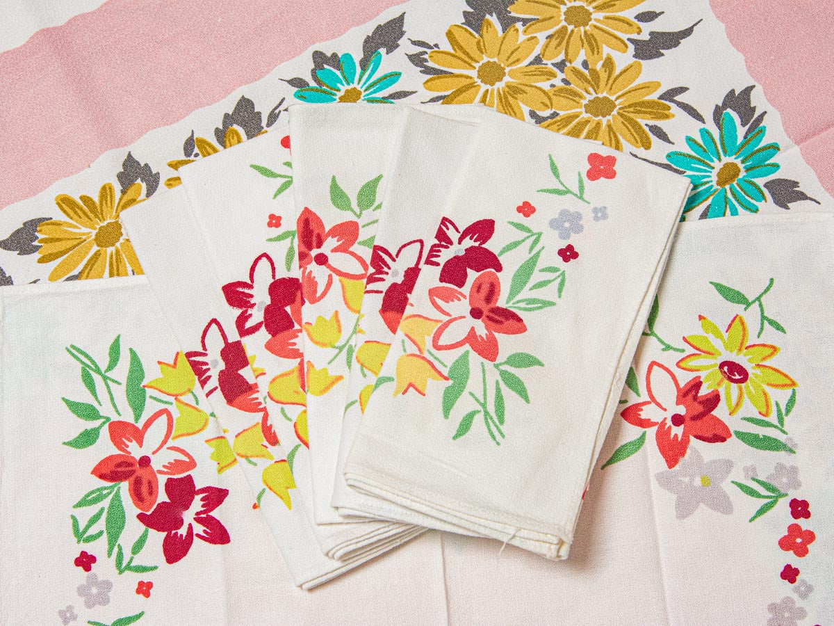 1950s Floral Napkins – Vintage Print, Set of 6