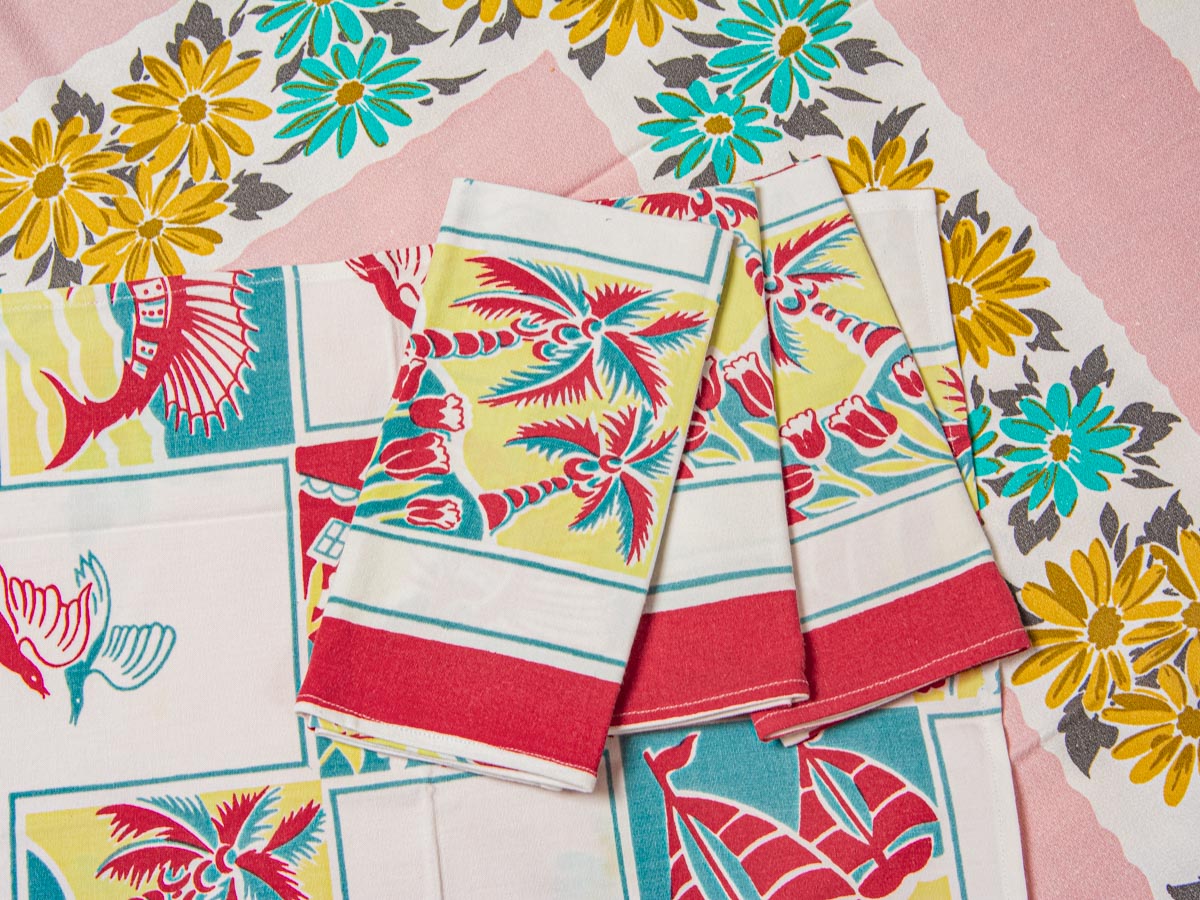 1950s Nautical & Tropical Napkins – Vintage Print, Set of 4