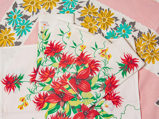 1950s Scarlet Bloom Napkins – Vintage Floral Print, Set of 6