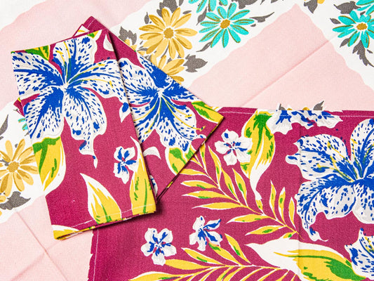 1950s Tropical Lily Napkins – Bold Florals, Set of 3