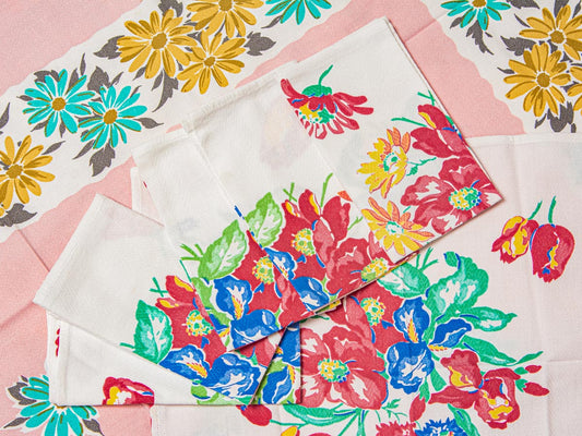 1950s Bold Floral Napkins – Set of 6
