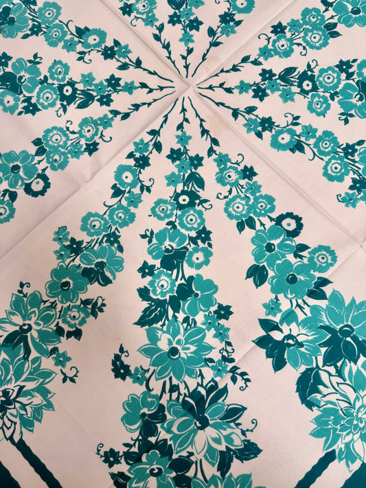 1950s Teal Radial Floral Tablecloth – Vintage Mid-Century Cotton