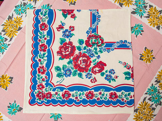 Handmade Red Rose Napkins –– Vintage Textile from Mid-Century Tablecloths, Set of 4