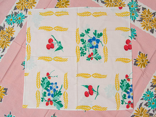 Handmade Cherry & Wheat Napkins –– Vintage Textile from Mid-Century Tablecloths, Set of 2