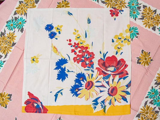 Handmade Bright Floral Napkins –– Vintage Textile from Mid-Century Tablecloths, Set of 4