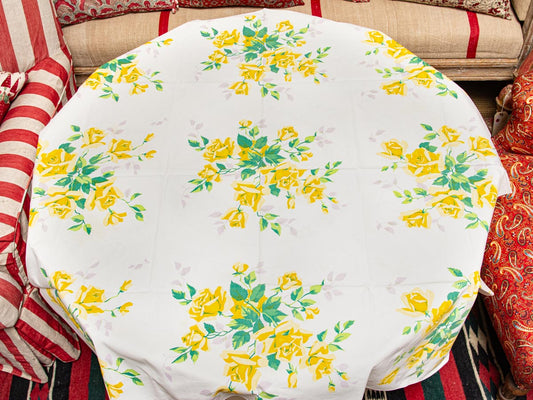 Vintage Floral Yellow Rose 1950s Tablecloth