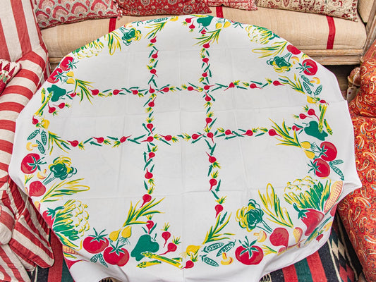 Vintage Floral Garden Harvest 1950s Tablecloth