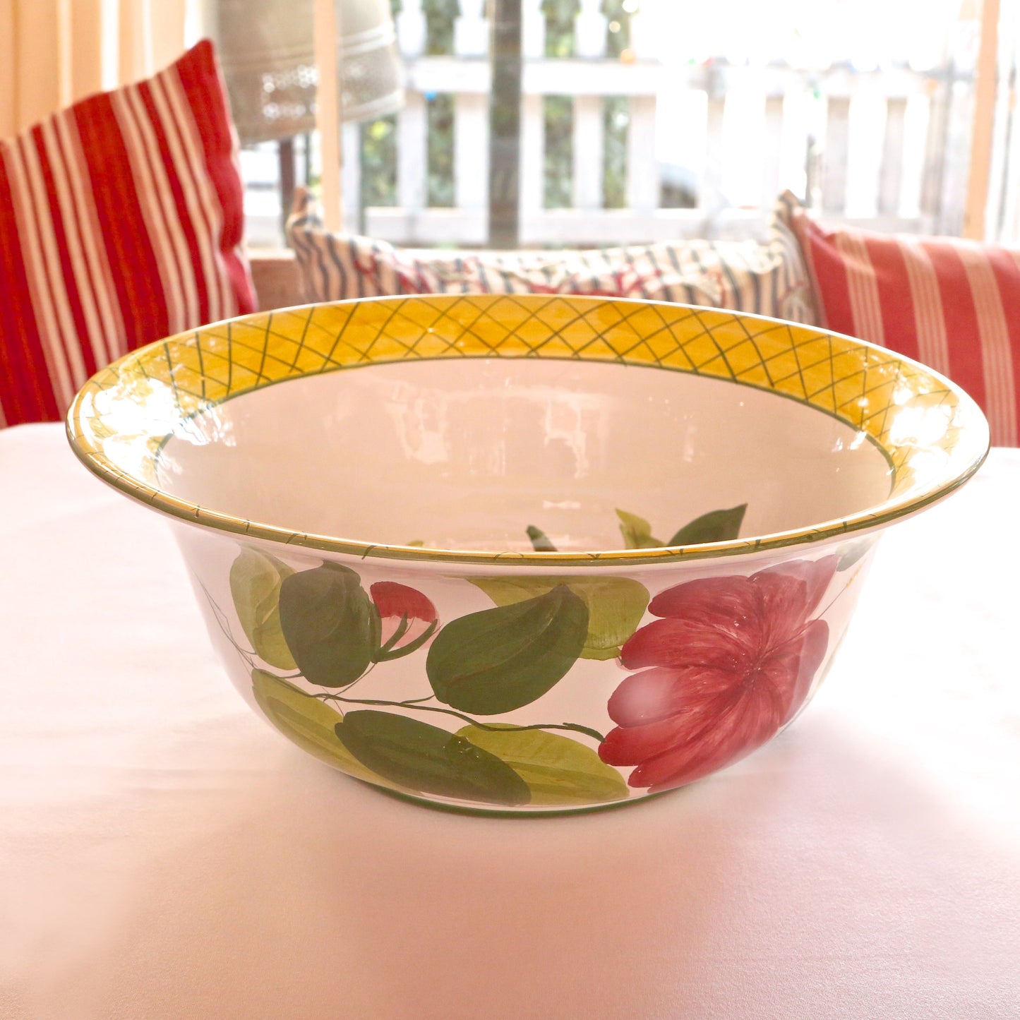 Grand Serving Bowl