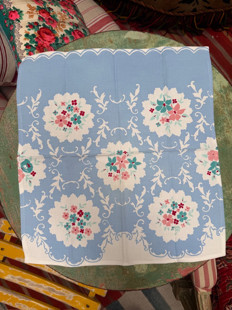 Handmade Powder Blue Medallion Napkins –– Vintage Textile from Mid-Century Tablecloths, Set of 3