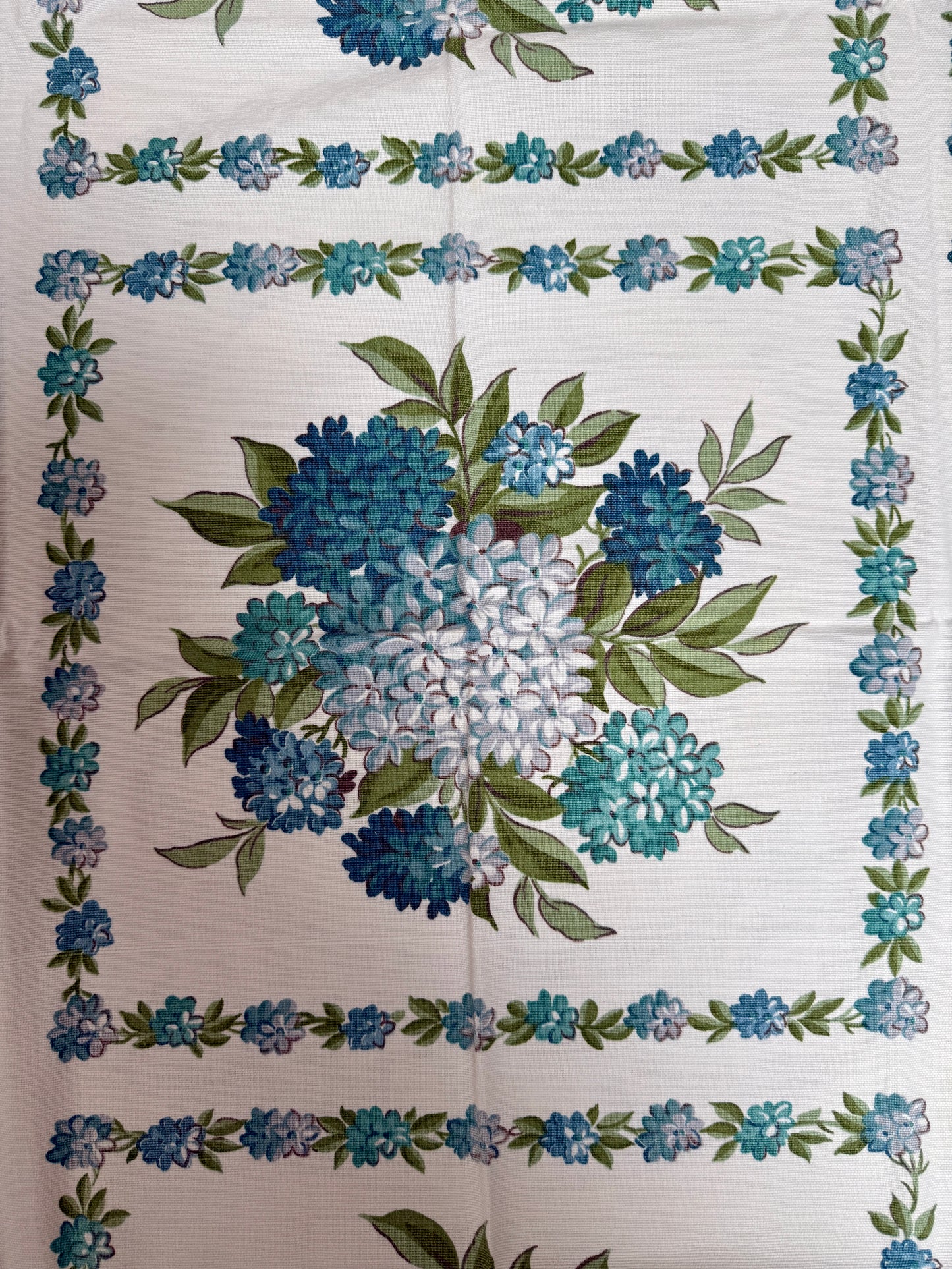 1960s Blue Hydrangea Tablecloth – Vintage Floral Grid Print